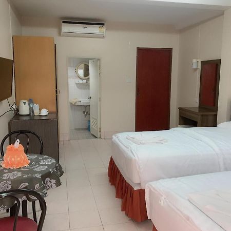 Baan Boa Guest House Patong Exterior photo